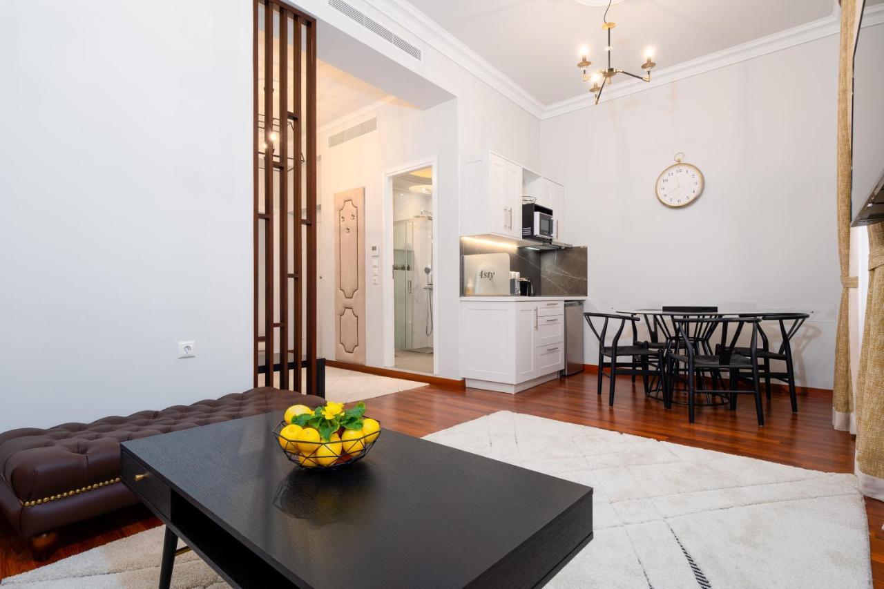 Asty Luxury Apartments Atenas Exterior foto